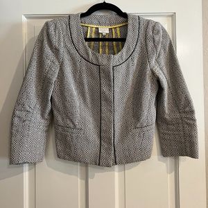 Cropped Collarless Blazer